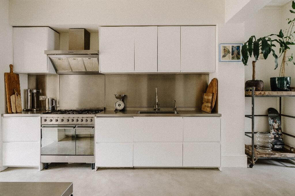 A Historic London Home with Contemporary Interiors 5 white kitchen