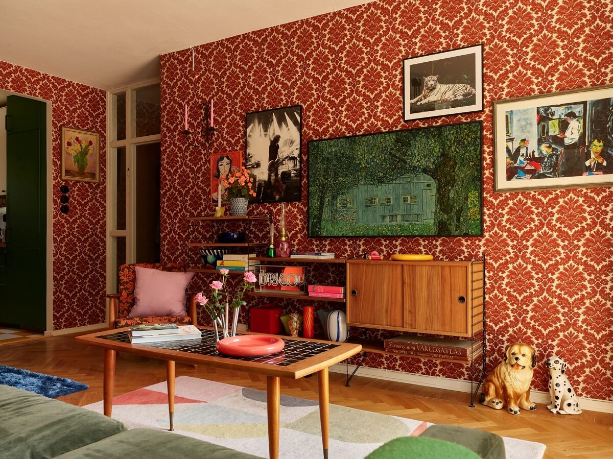 living room medallion patterned wallpaper midcentury style nordroom