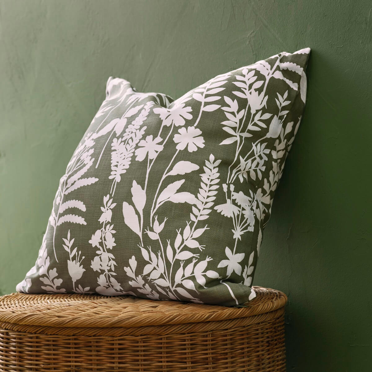 IKEA_ROTVECKLARE cushion cover