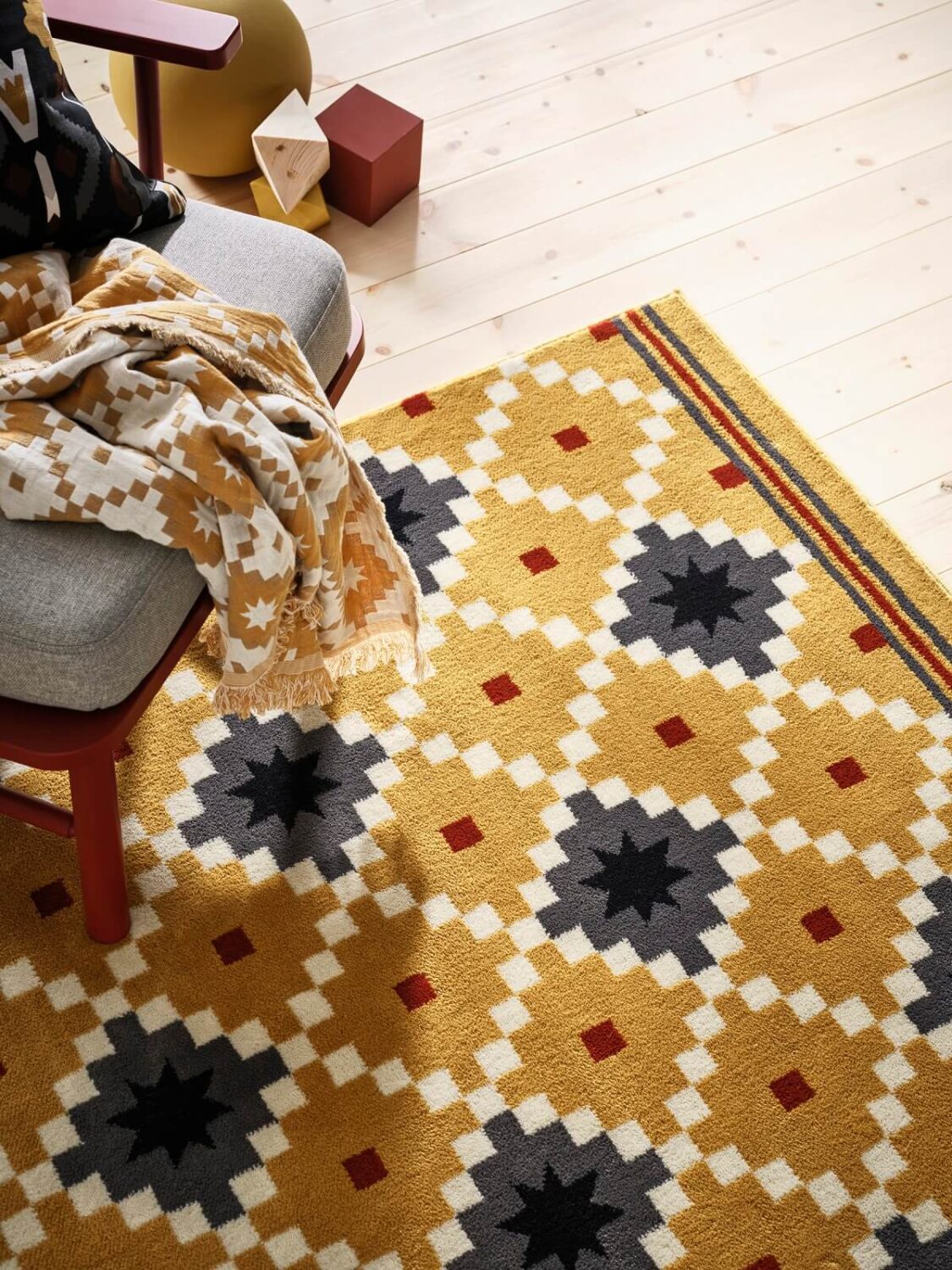 IKEA_SKOTERLED yellow blue rug nordroom