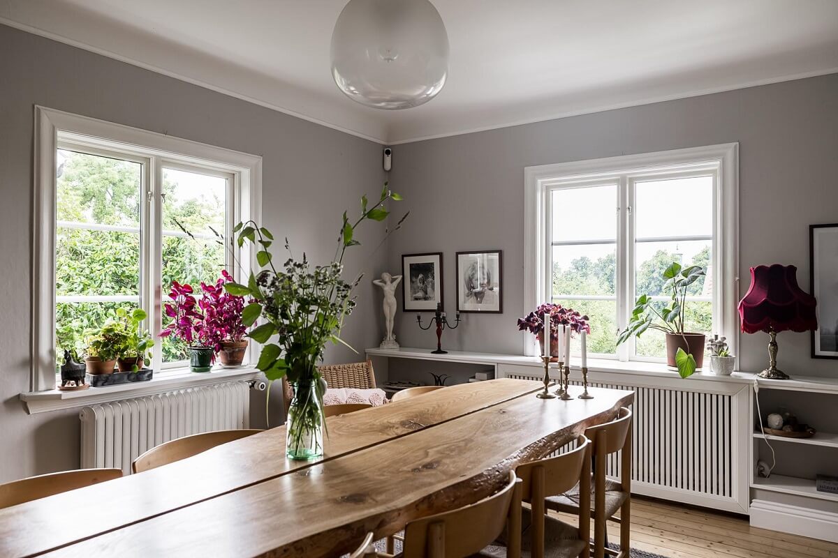 dining room with gray walls