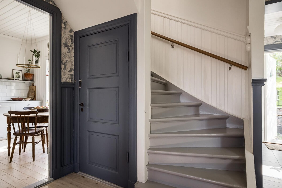 gray staircase