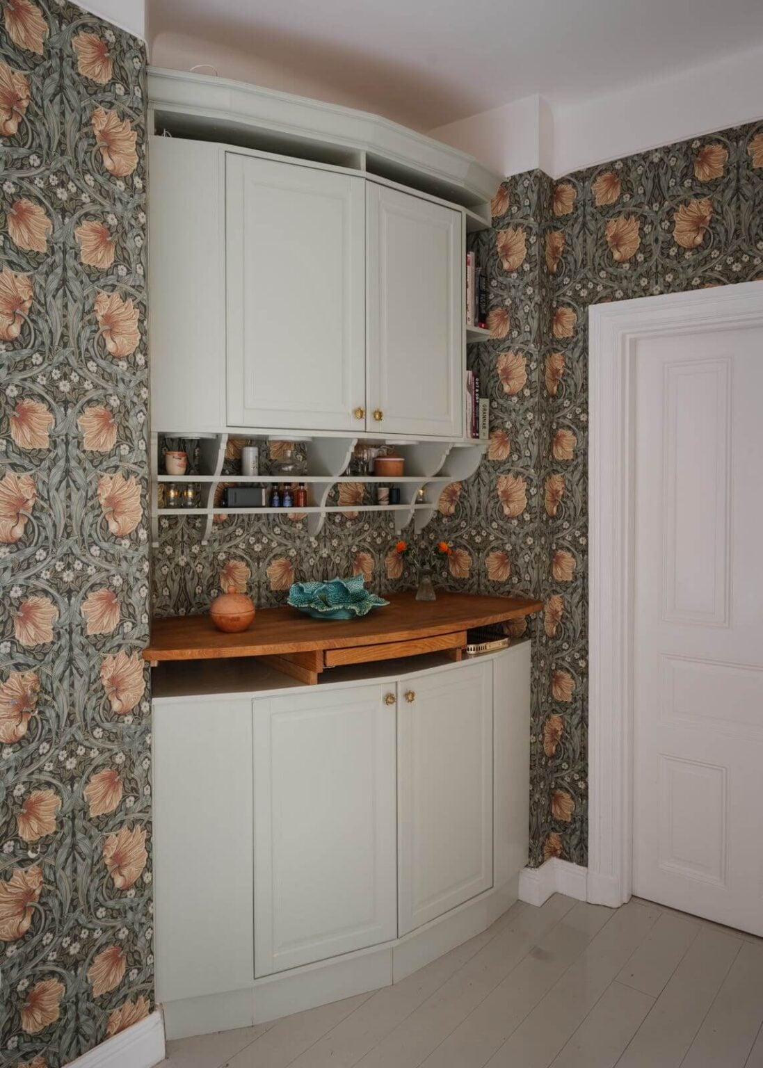 An Apartment with William Morris Wallpaper and a Dull Plum Bedroom - The Nordroom
