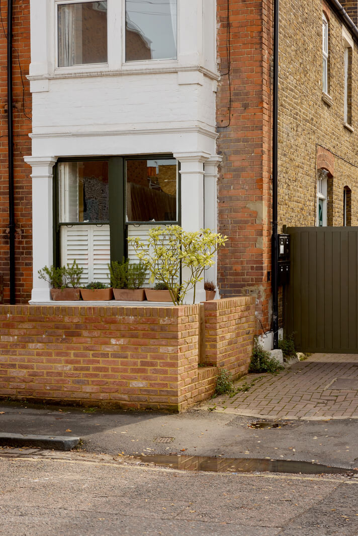 exterior london apartment A Beautiful Color Palette in a Victorian London Apartment