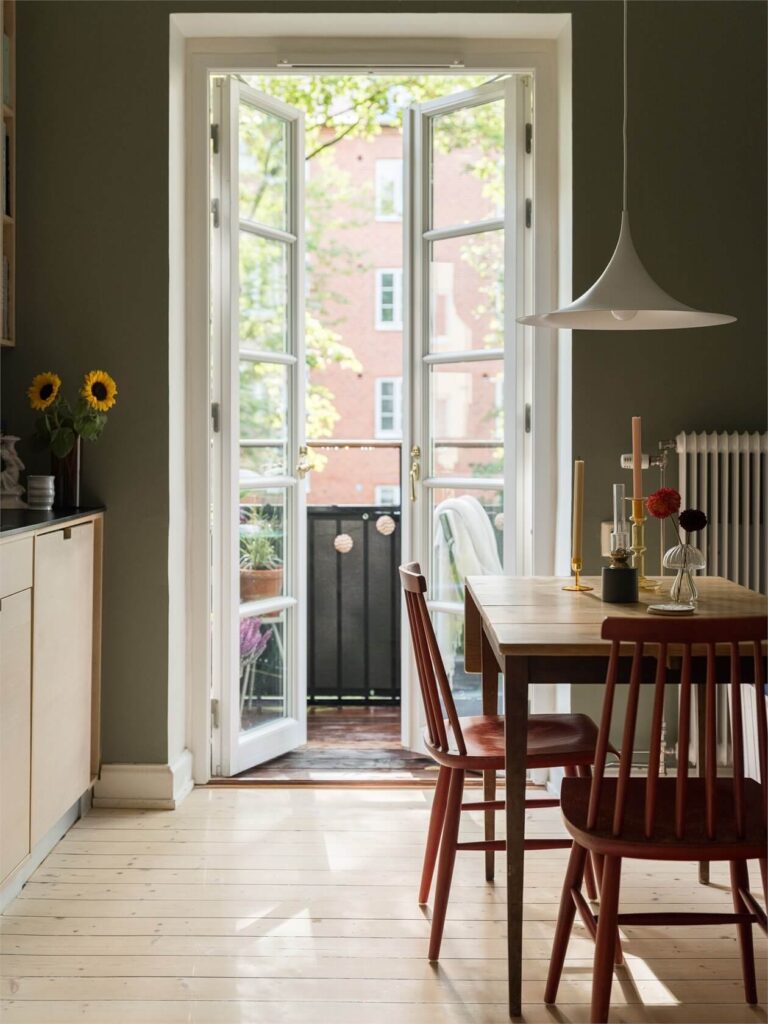 Photo inspiration: Colorful And Light Rooms In A Swedish One Bedroom Apartment Photo Inspiration