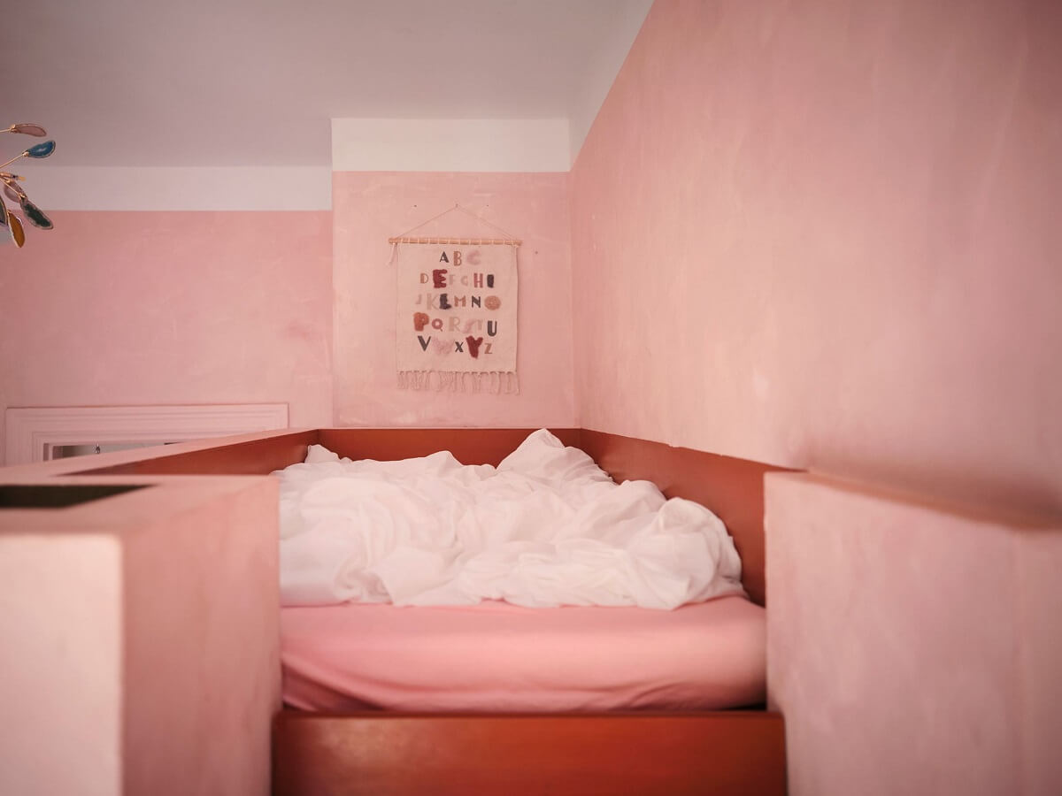pink loft bed