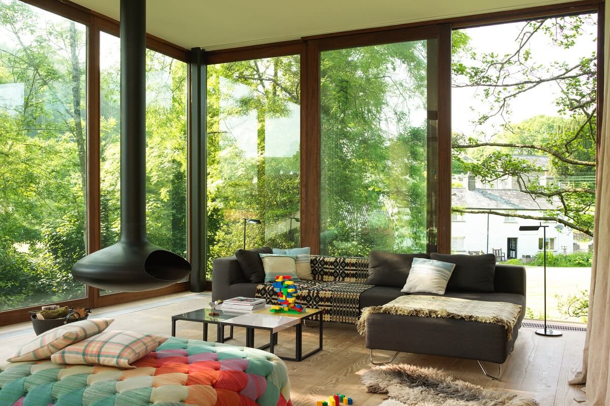 a0O0X00000QXL2KUAX N12 webres A Magnificent Modern House Cantilevered over the River Ysgir