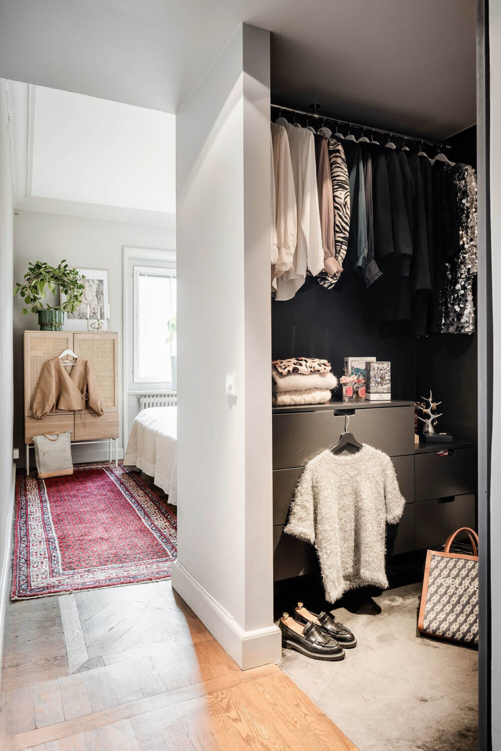 bedroom walk in closet