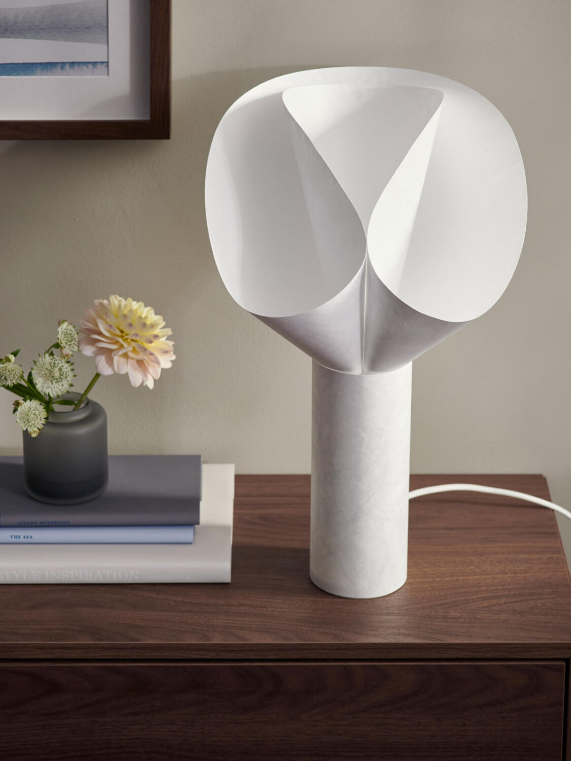 sculptural white ikea table lamp