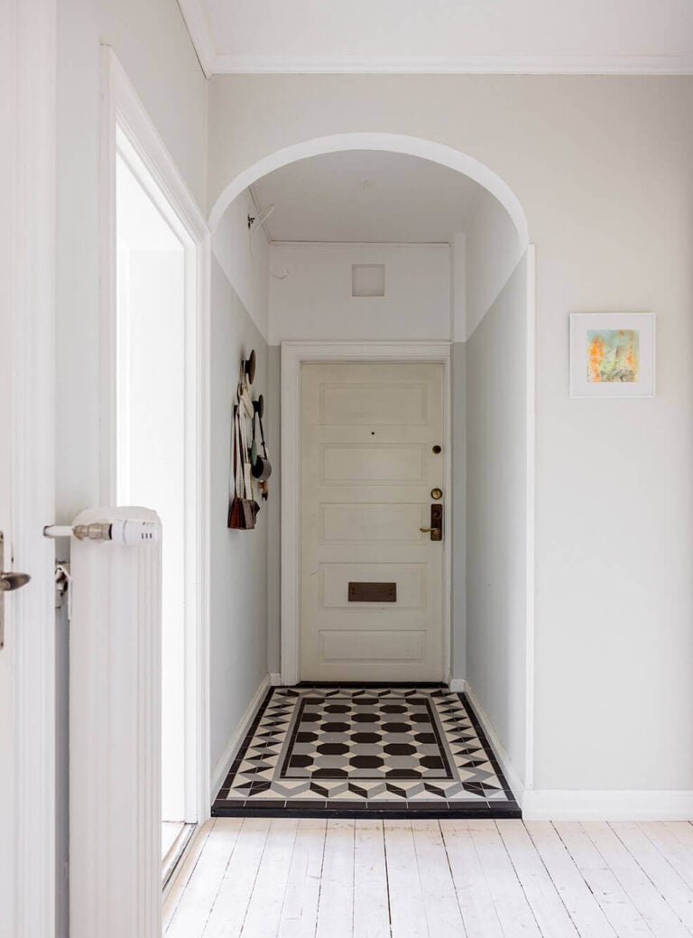 A Spacious Nordic Apartment with a Wonderful Color Palette - The Nordroom