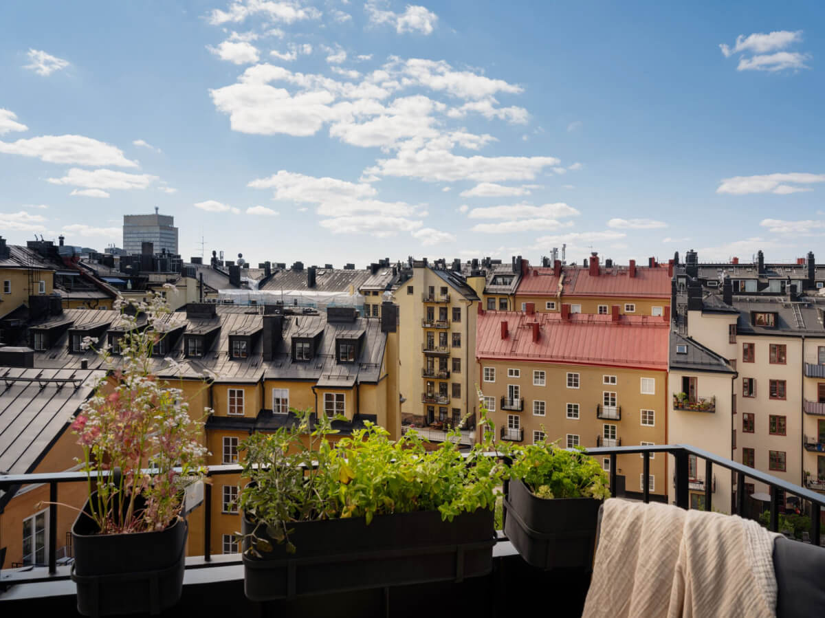 balcony views