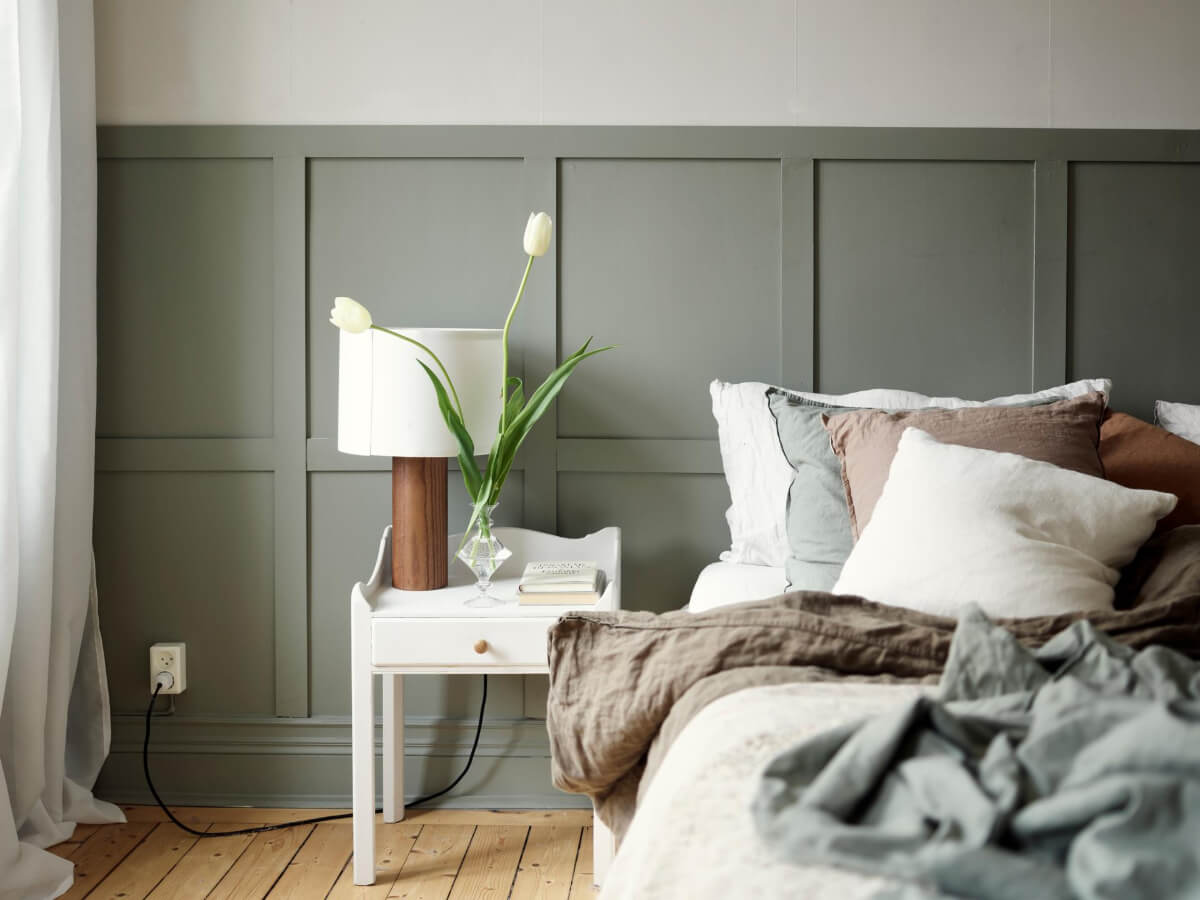 A Light Scandi Apartment in a Former Stately Home 17 bedroom detail