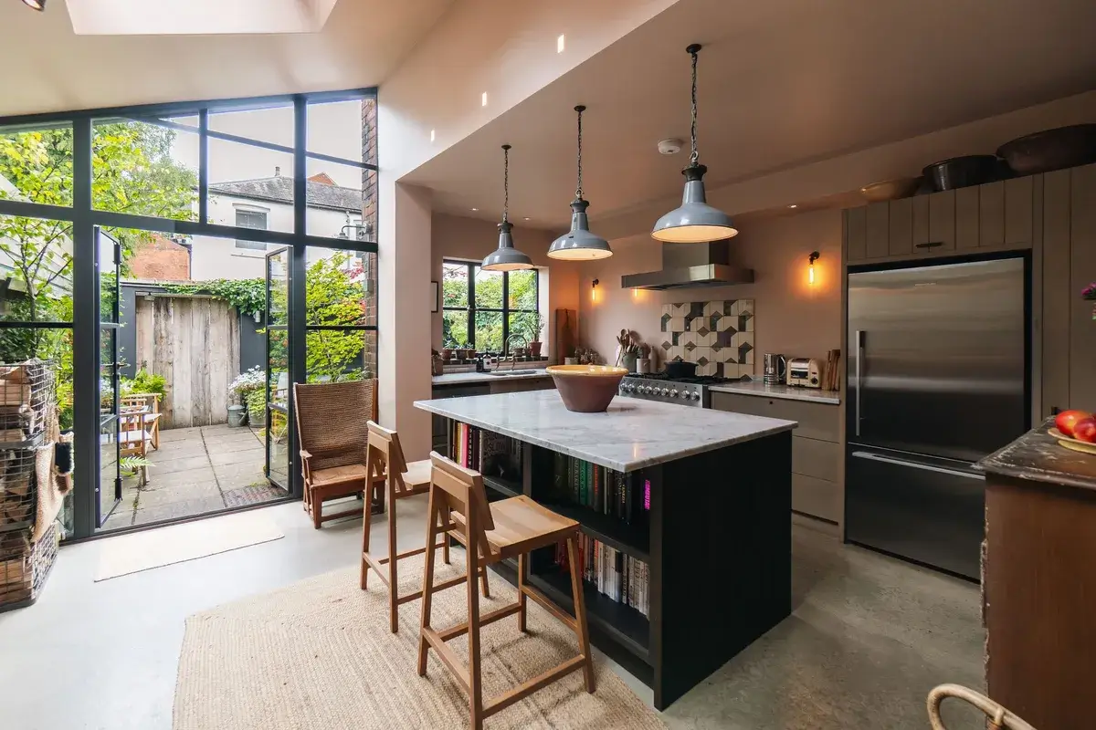 A Renovated Georgian Townhouse with a Stunning Kitchen Extension 12 extended kitchen A Renovated Georgian Townhouse with a Stunning Kitchen Extension
