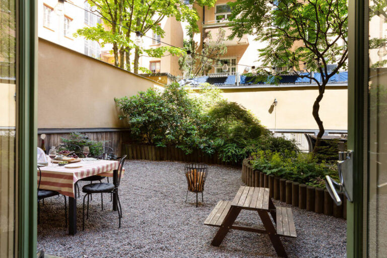 Picture of A Charming Ground Floor Apartment with a Large Patio Garden - The Nordroom