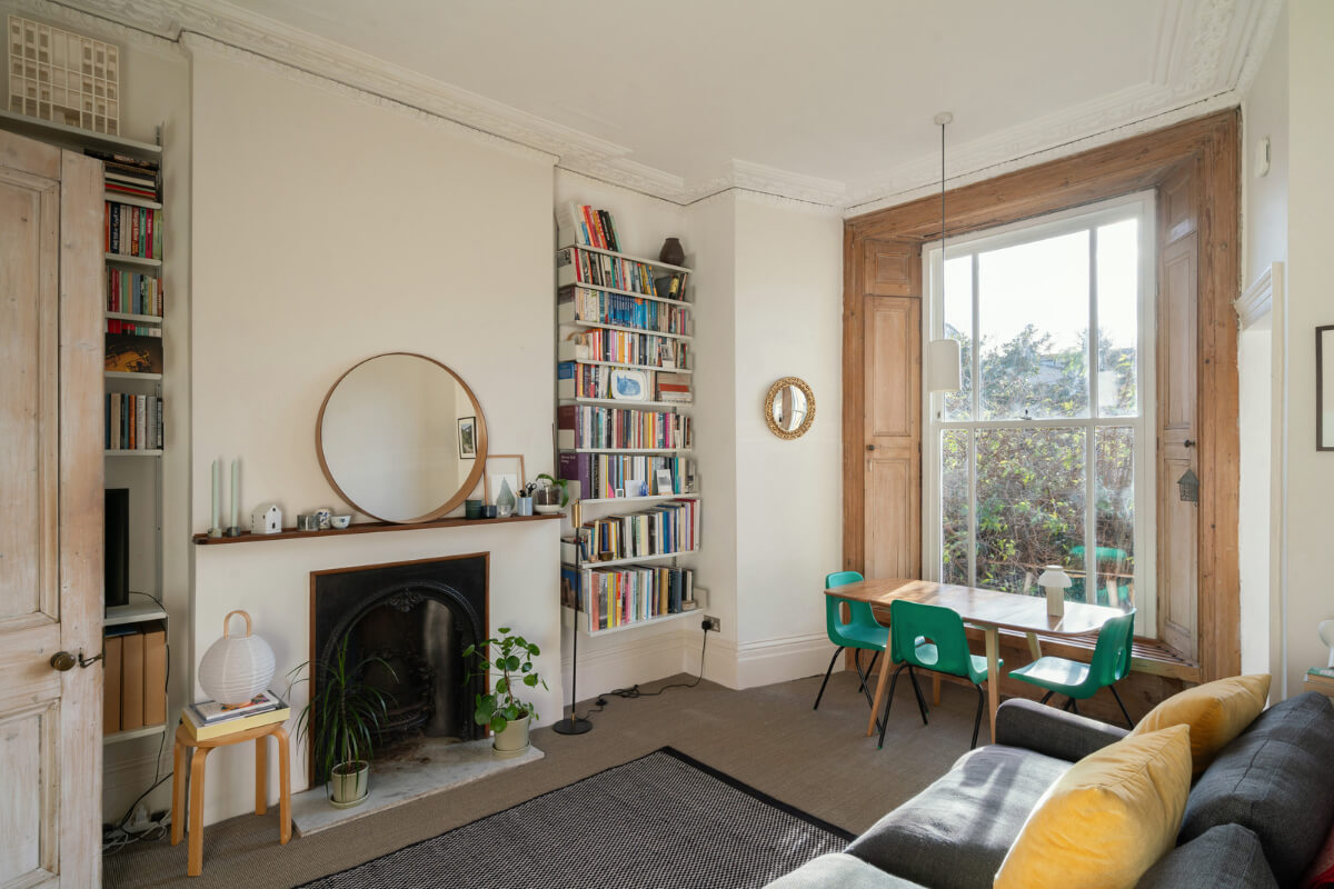 living room fireplace bay window