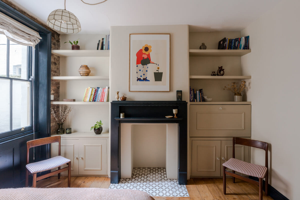 Contemporary Design in a Victorian Ground Floor Apartment 10 bedroom firpelace bookshelves