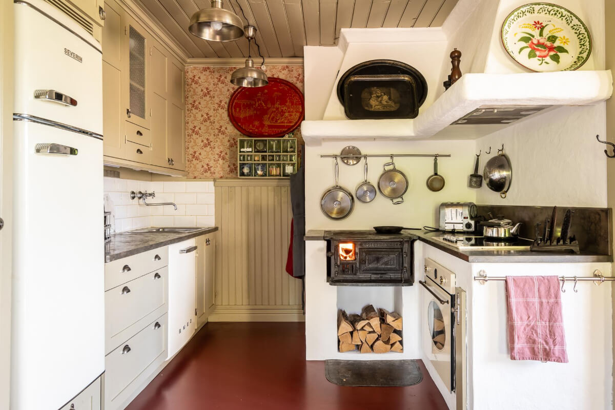 country kitchen original oven wallpaper red floor