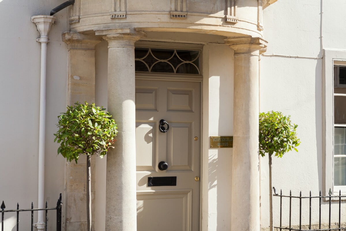 Period Features and Color in a Pretty Georgian House 28 entry Period Features and Color in a Pretty Georgian House