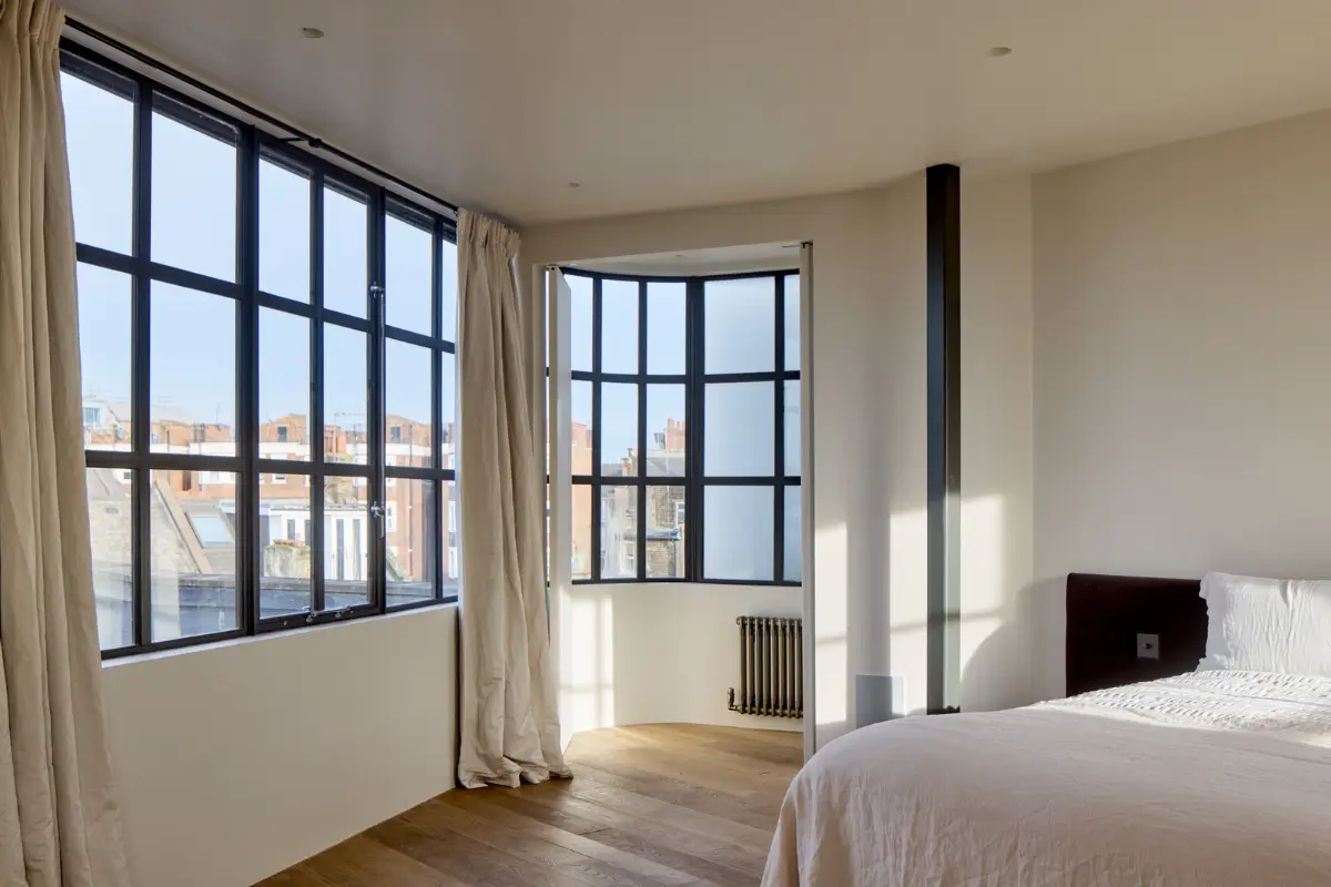 A Grand Industrial Warehouse Conversion in London 32 grand-warehouse-conversion-london10