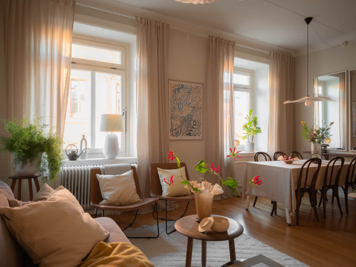 living room with dining table