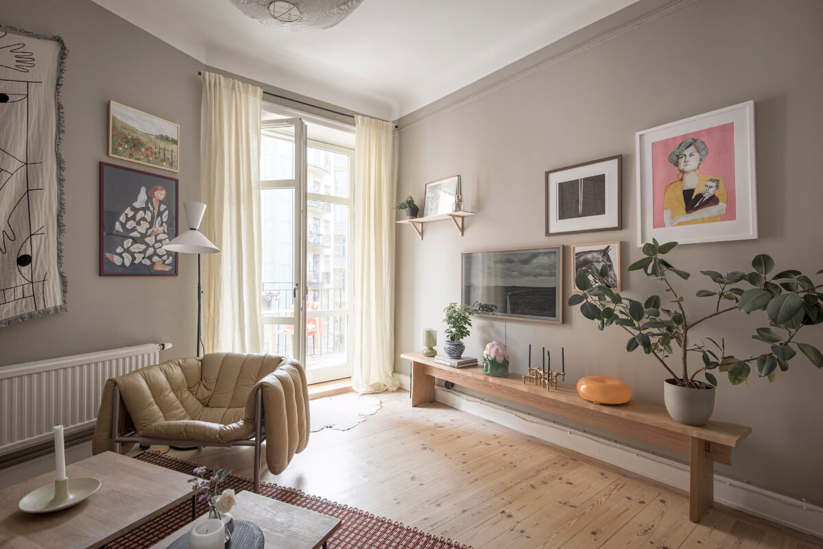 Rooms with Unique Shapes in a Lovely Swedish Apartment 5 long wooden bench table