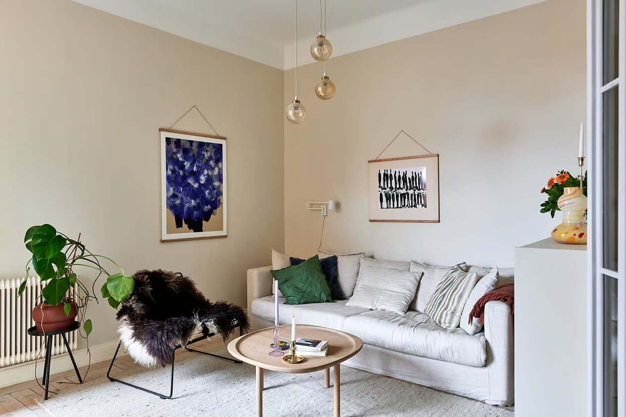 A Charming Swedish Apartment with a Spacious Balcony 2 small scandi living room