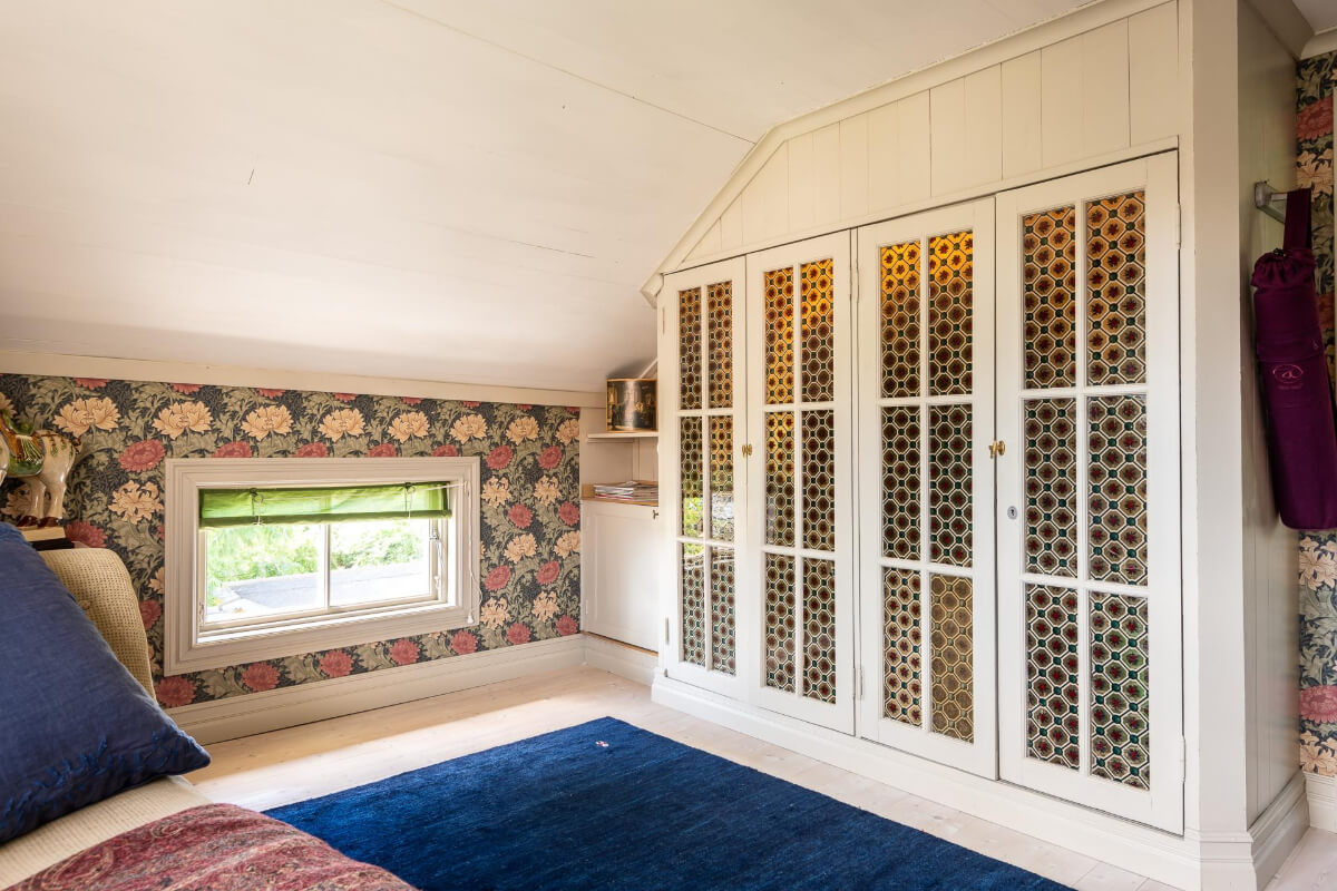 stained glass wardrobe doors