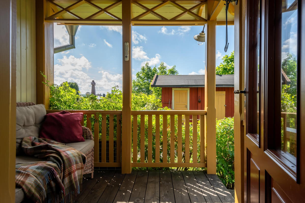 veranda