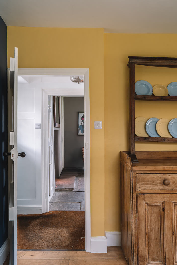 yellow walls kitchen