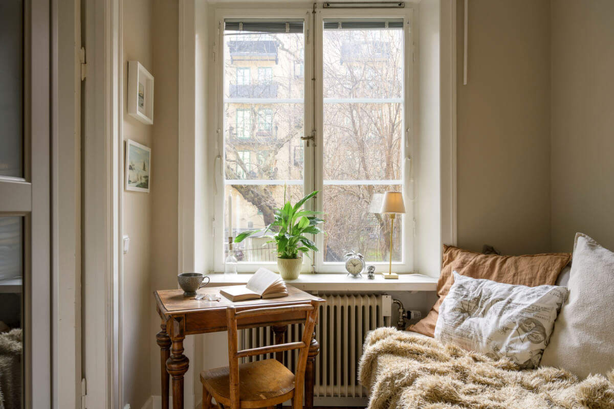 A Cozy Courtyard Apartment with a Brown Bedroom 13 MED0EA6DDFA872F415288B5A5DA4819858E 2820x1880 1 A Cozy Courtyard Apartment with a Brown Bedroom