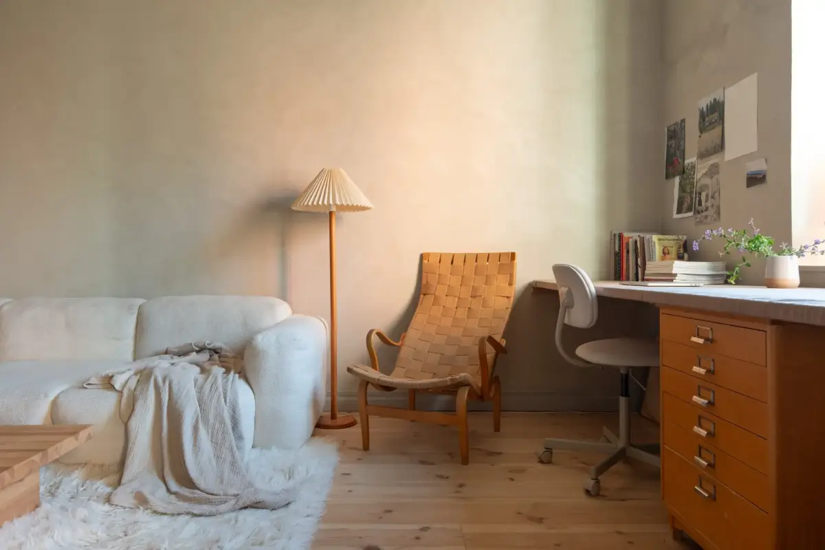 Gray Plaster Walls in a Contemporary Duplex Apartment 9 MEDC79E273AFDEA4D40BD34B5F7629FA2B3 Gray Plaster Walls in a Contemporary Duplex Apartment