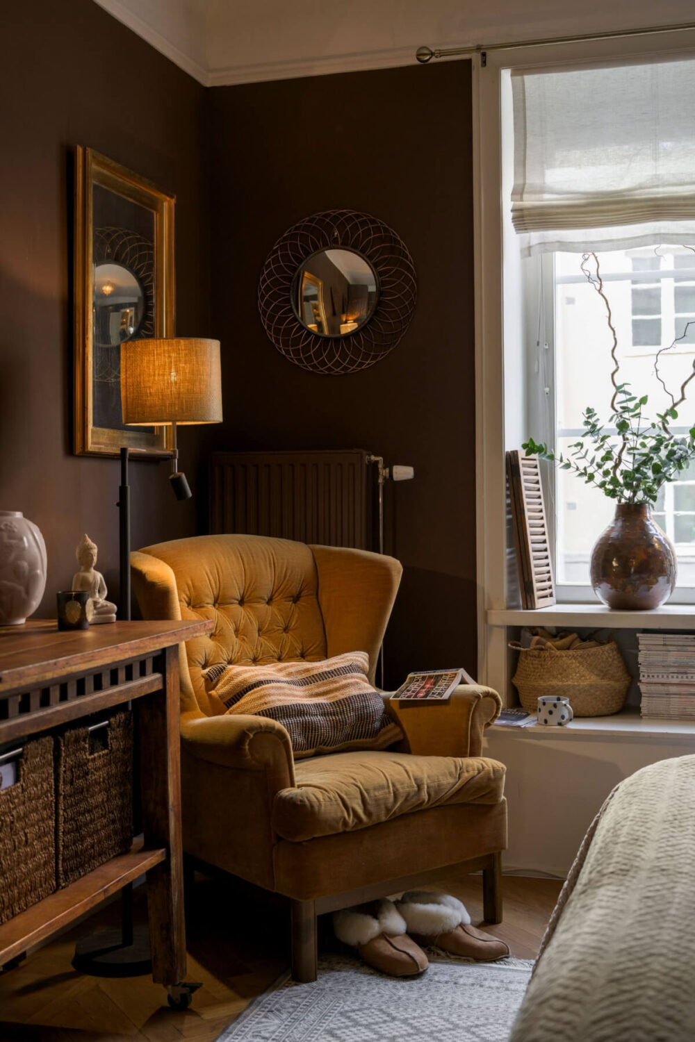 A Cozy Courtyard Apartment with a Brown Bedroom 16 MEDDE44A3C5E8F94C45AB22F892005C2F0F 1880x2820 1 A Cozy Courtyard Apartment with a Brown Bedroom