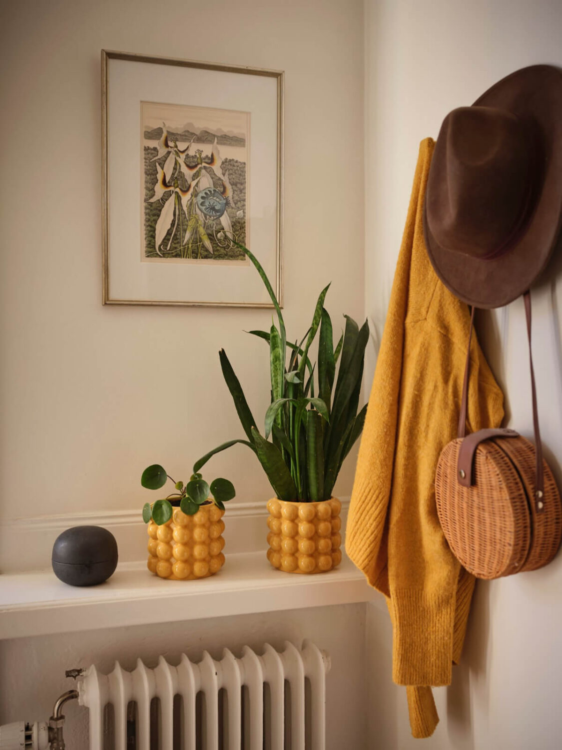 A Light-Filled 1920s Apartment with Two Spacious Balconies 26 bedroom detail