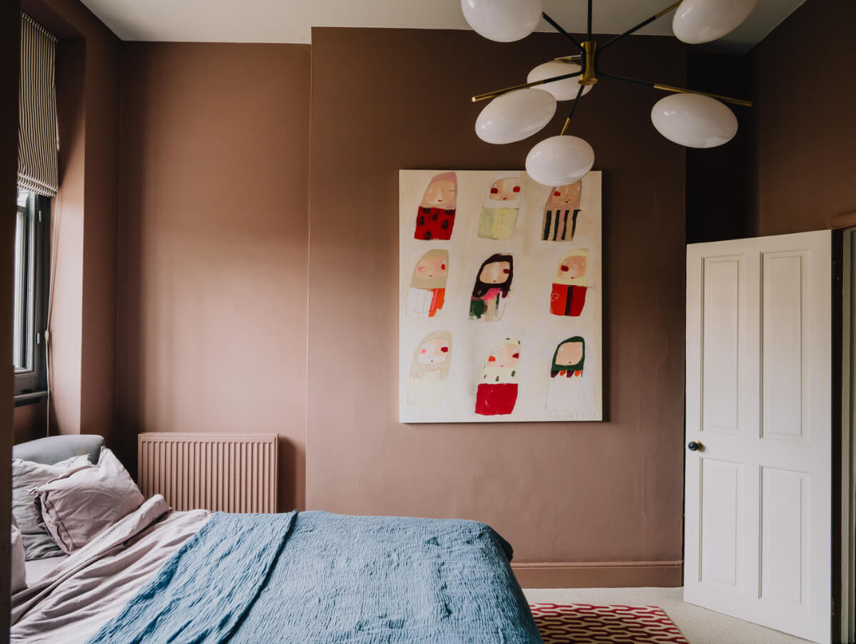 A Stunning Edwardian Apartment with High Ceilings and Period Details 14 bedroom earthy pink walls