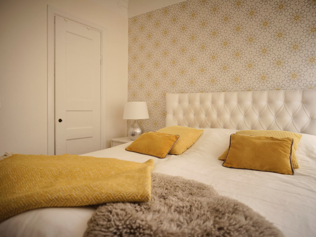 A Light-Filled 1920s Apartment with Two Spacious Balconies 27 bedroom with built-in wardrobe