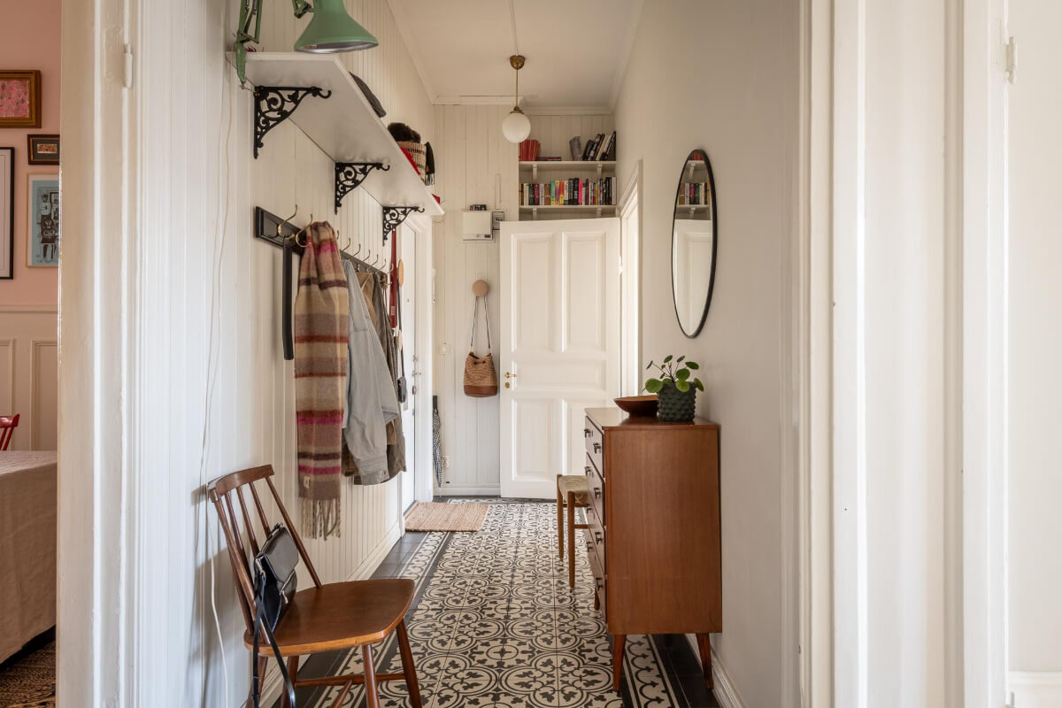 A Light and Spacious Apartment with a Cozy Social Kitchen 23 hallway black and white tiles