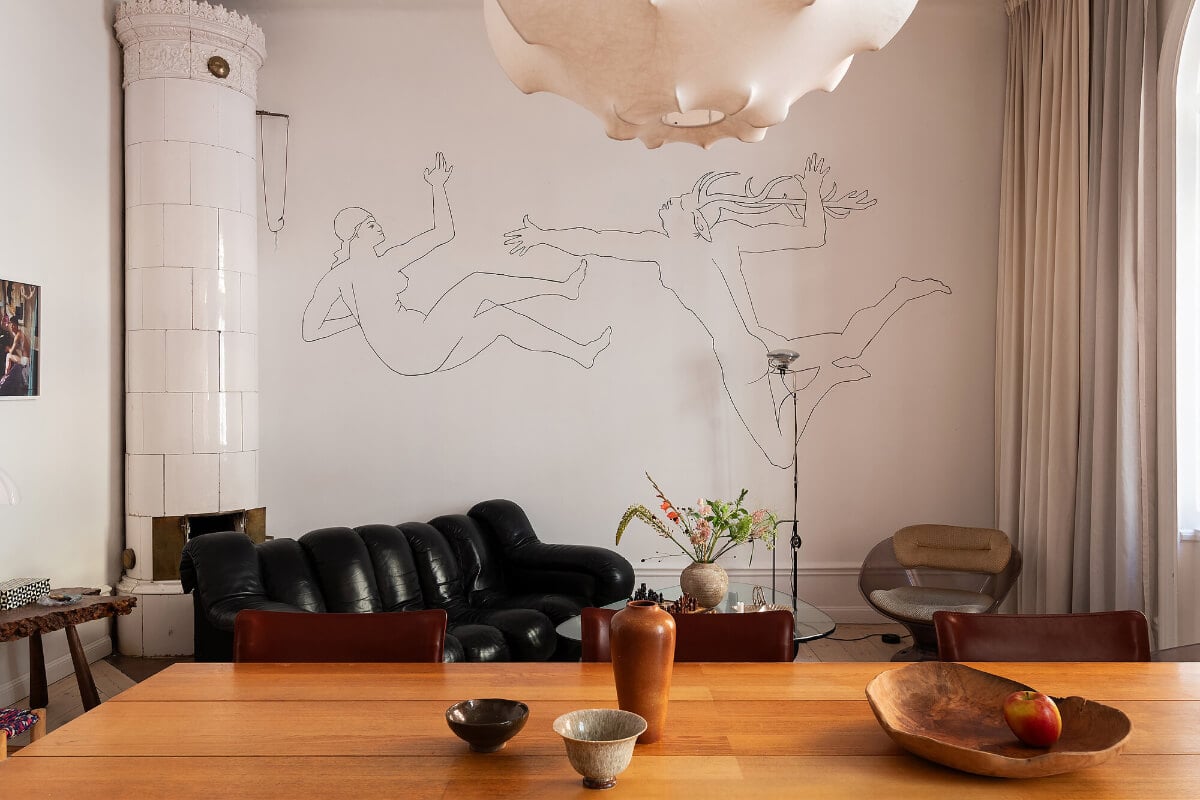 Arches and a Wall Mural in a Swedish Apartment 7 line art mural
