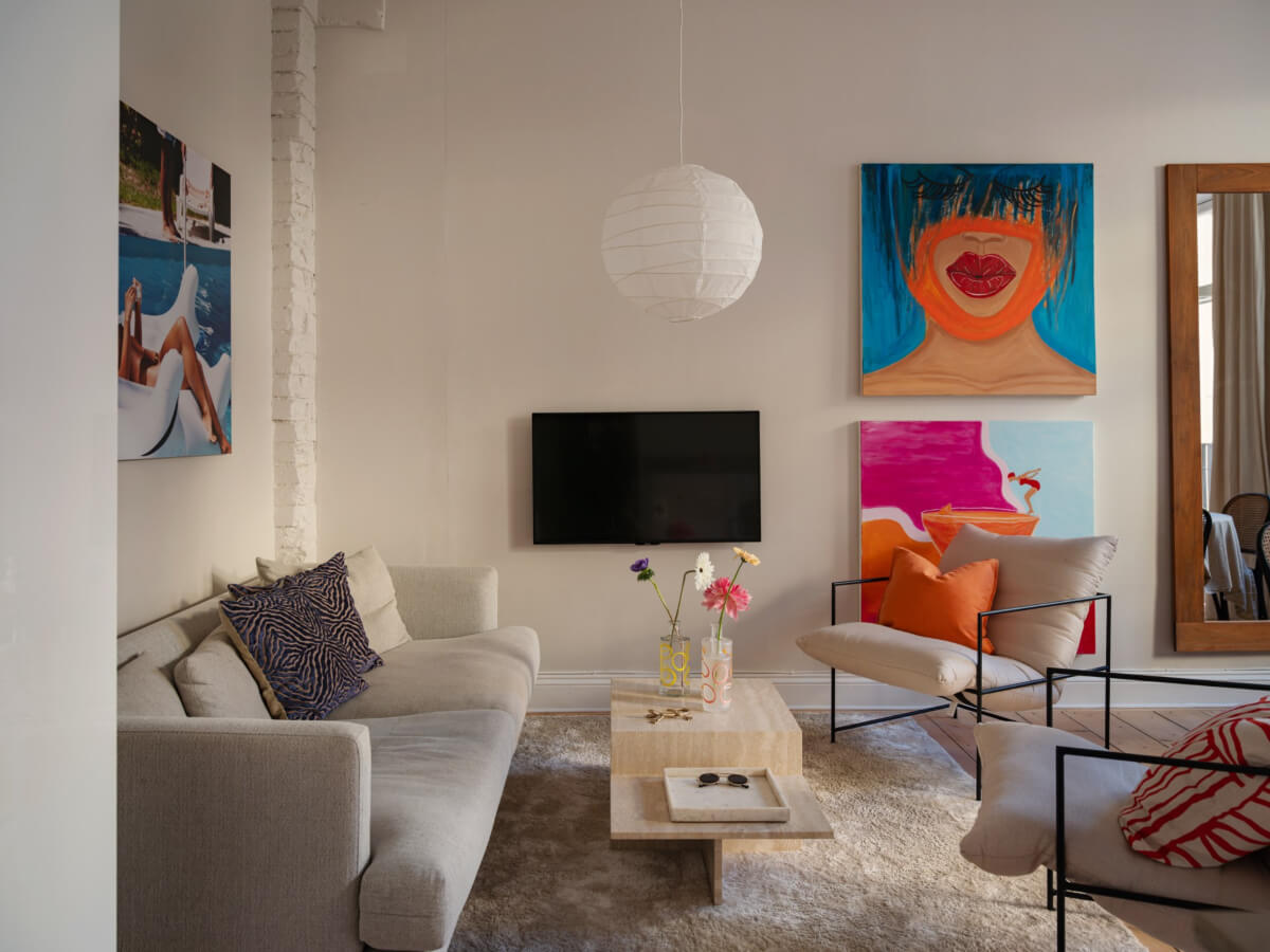 A Small Apartment with Contemporary Furniture in a 19th-Century Building 2 living room colorful art