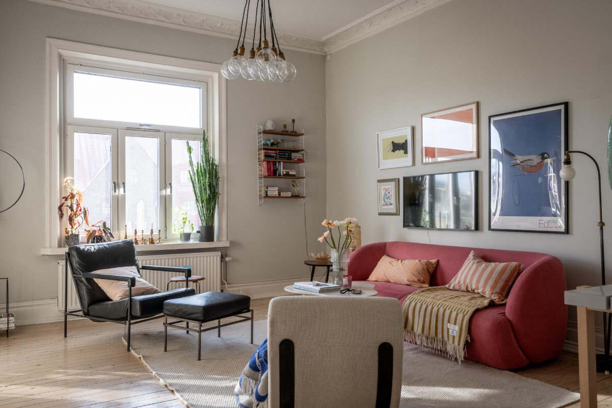 A Light and Spacious Apartment with a Cozy Social Kitchen 4 pink sofa