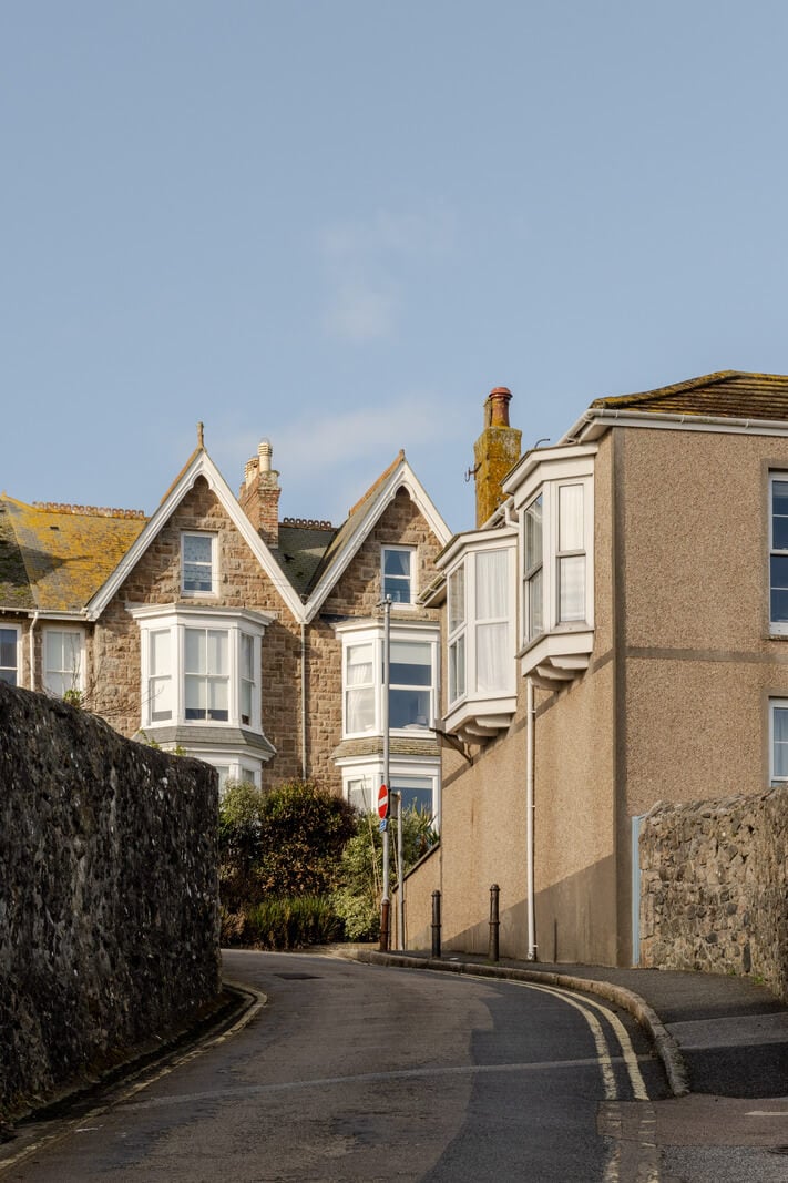 A Small Victorian Apartment by the Sea in Cornwall 14 road cornwall