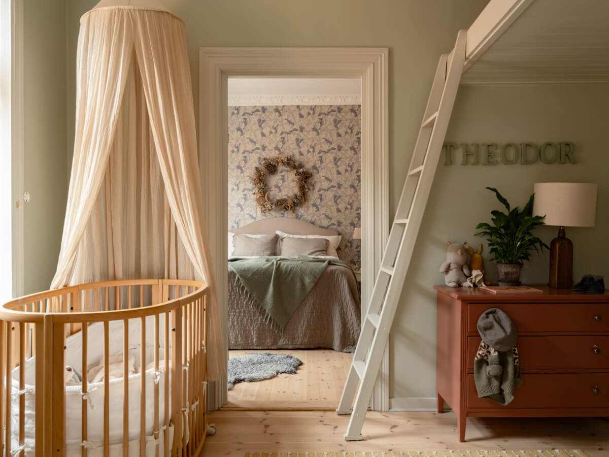 Soft Color Tones in a Renovated Turn-of-the-Century Apartment 15 rooms in a row