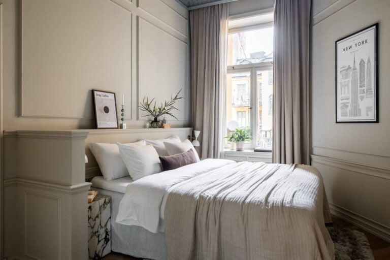 Image showcasing A Luxurious Stockholm Apartment with Period Features and a Blue ...