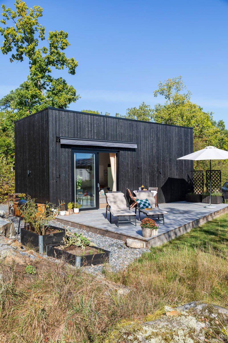 A Modern Tiny House in the Swedish Archipelago 13 tiny house A Modern Tiny House in the Swedish Archipelago