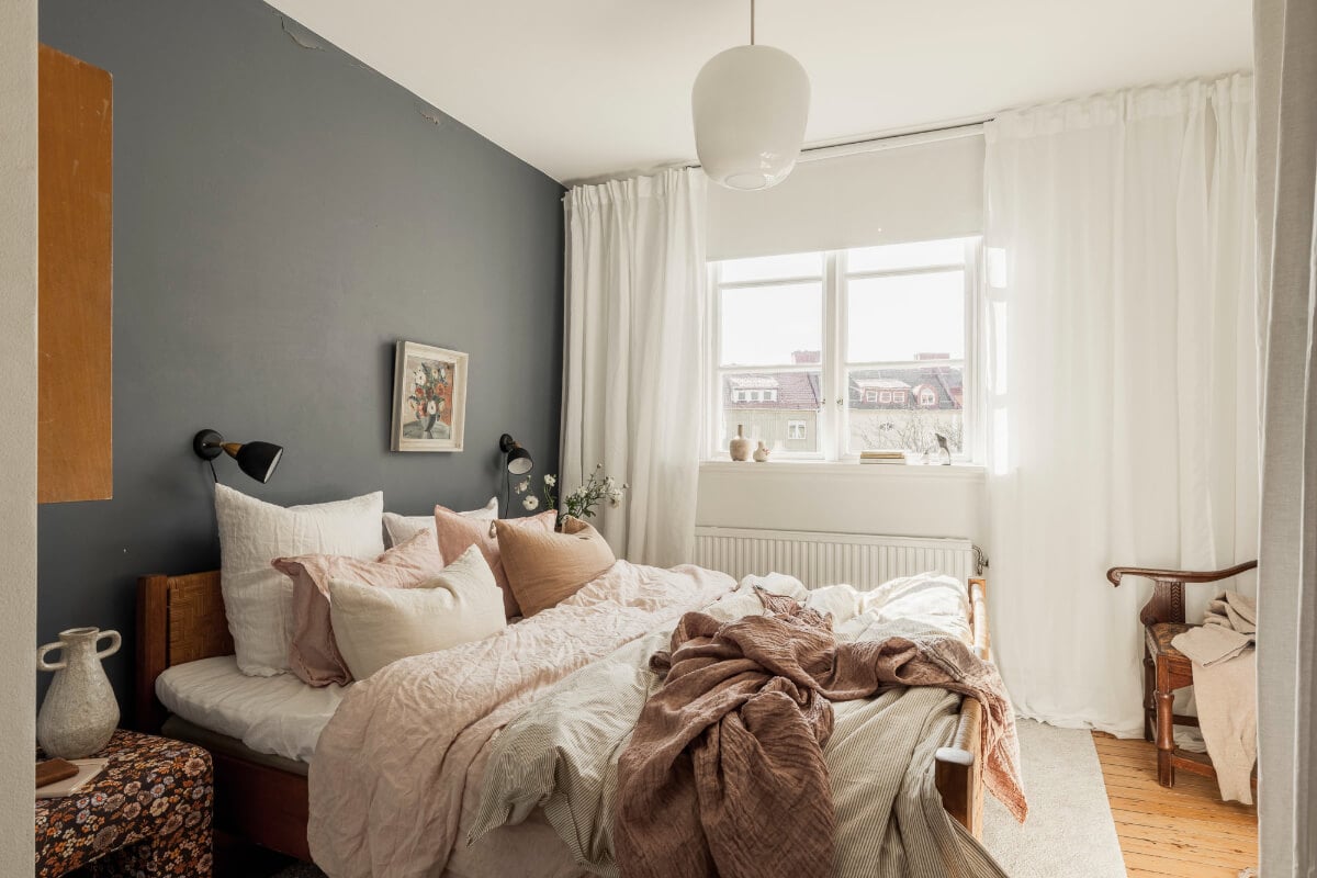A Swedish Duplex Apartment Inspired by A Danish Summer House 28 white and blue bedroom