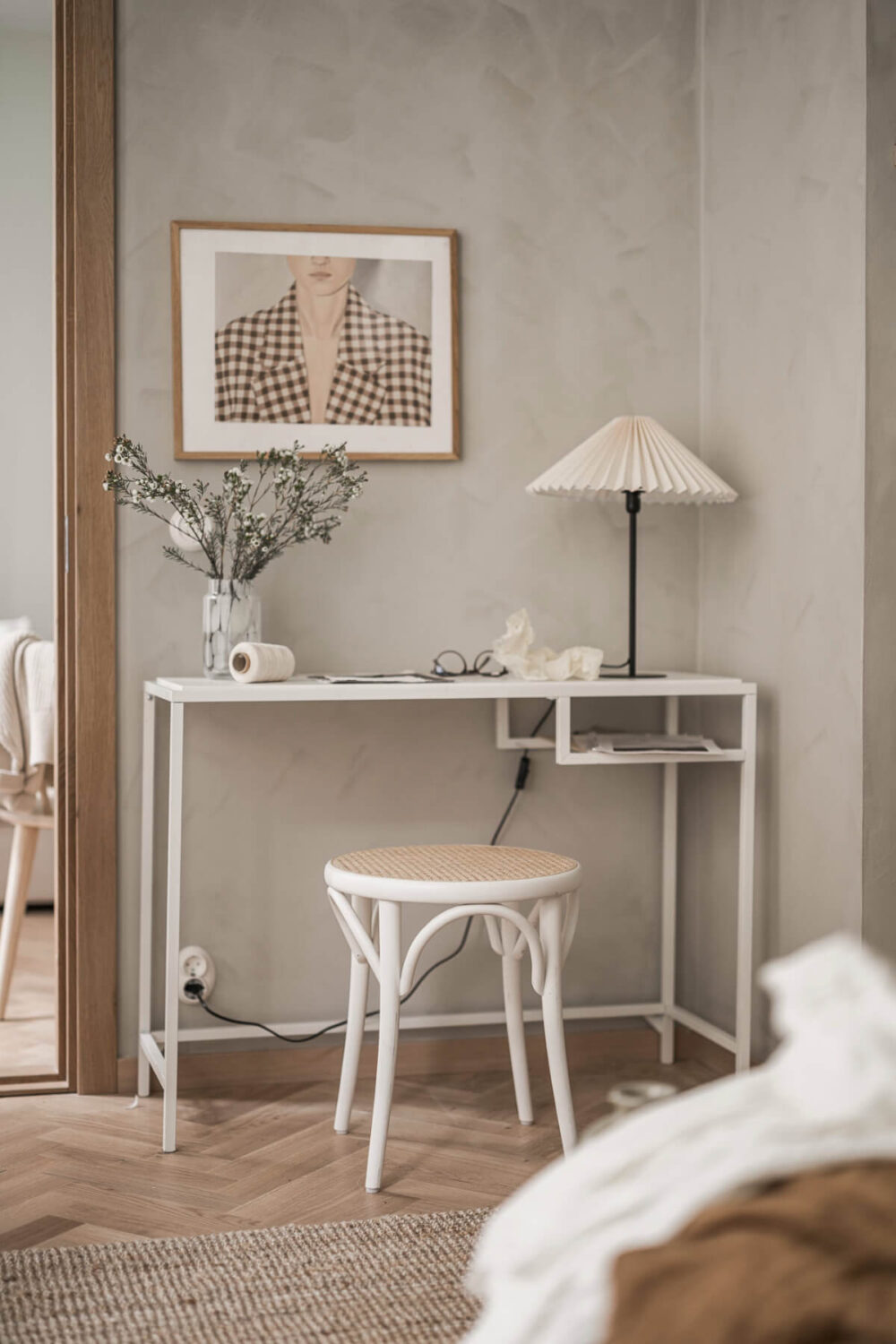 A Light-Filled Contemporary Swedish Apartment 22 white ikea desk