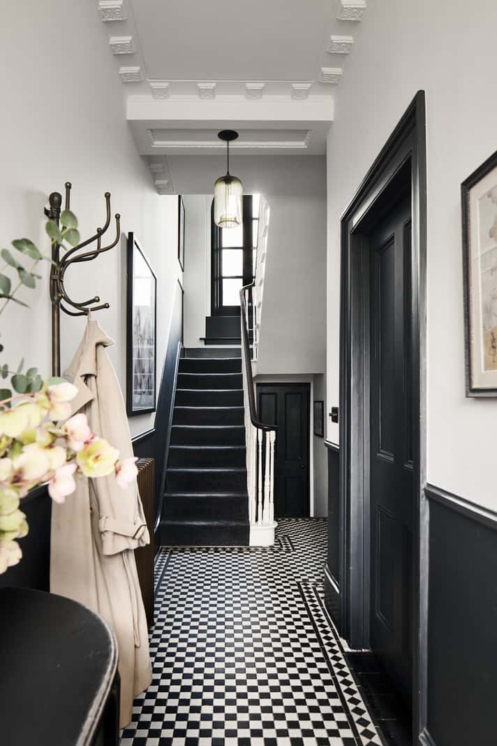 Light and Dark in a Spacious Victorian Townhouse in London 5 black and white hallway