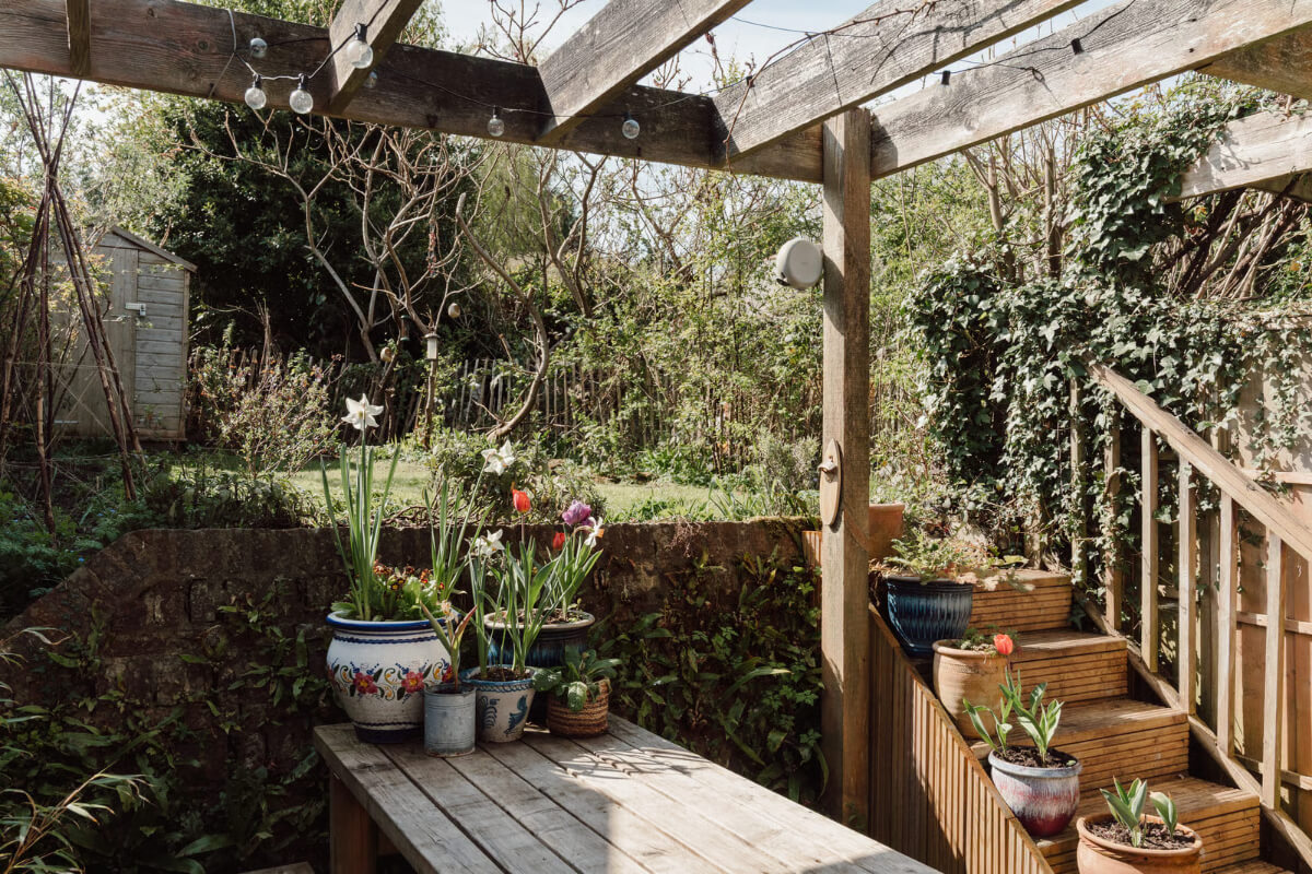 english cottage garden