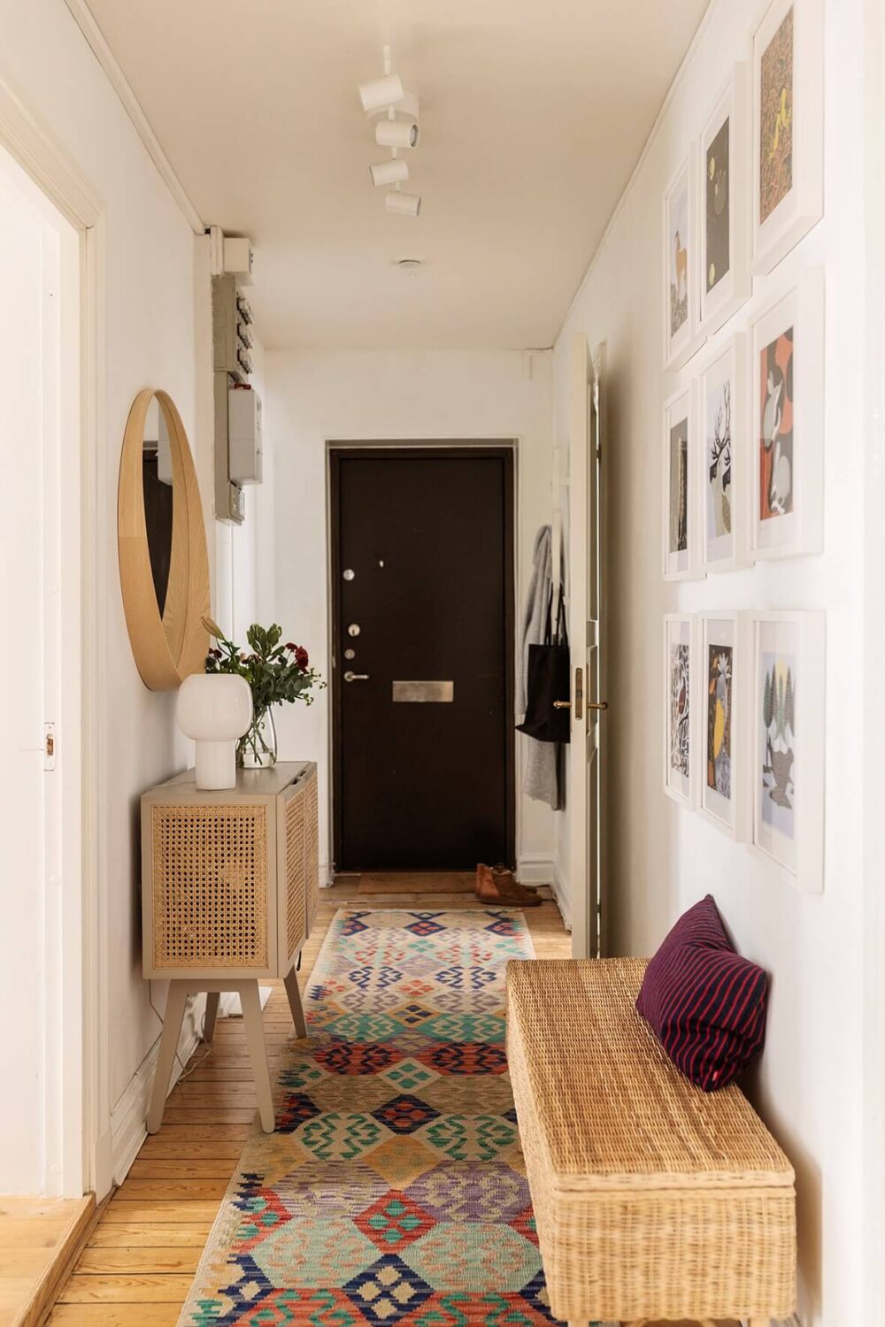 A Bright Family Apartment in Södermalm 24 hall 2 A Bright Family Apartment in Södermalm