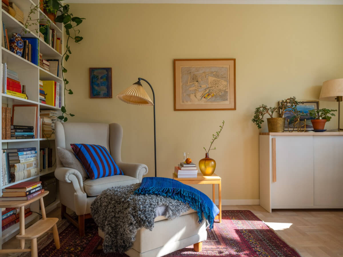 reading chair