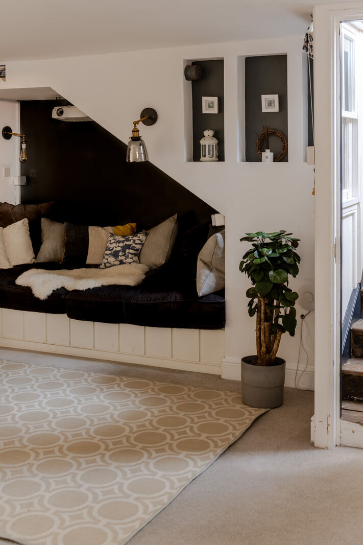 A Grand Georgian Home with Views of the Jurassic Coast 17 snug